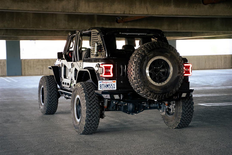 DV8 Offroad - Slim Style
