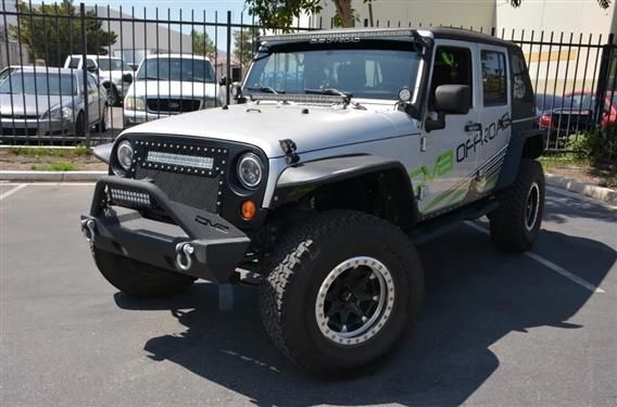 DV8 Offroad Mesh