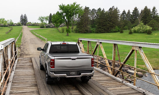 Access Hard Folding Tonneau Cover - Lomax